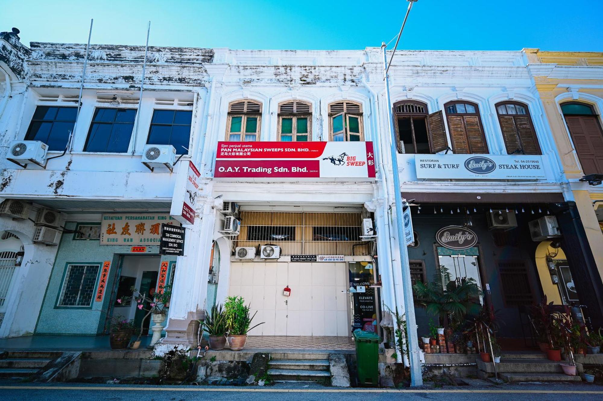 Swing & Pillows - 87 Muntri, Penang George Town Bagian luar foto