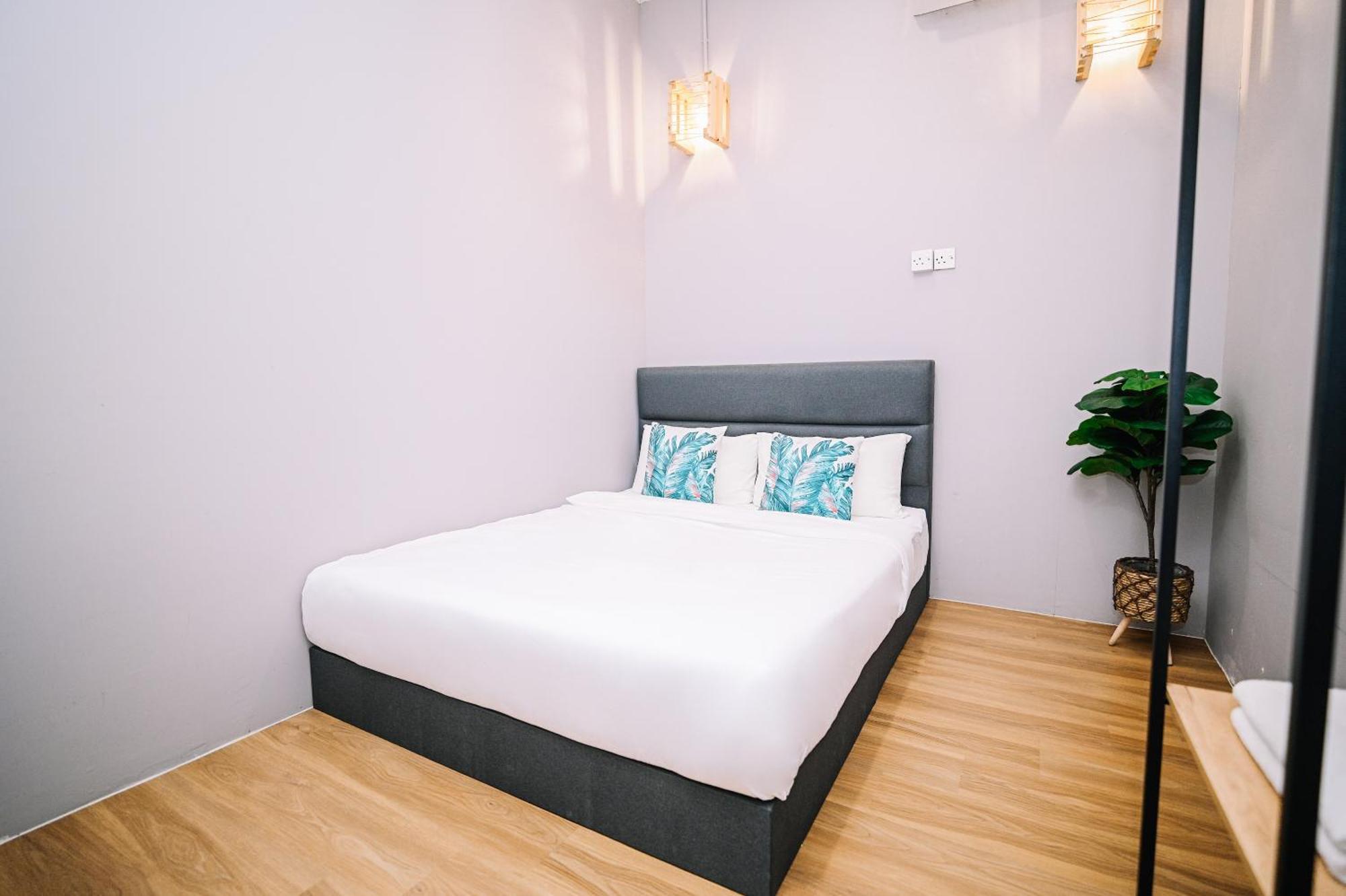 Swing & Pillows - 87 Muntri, Penang George Town Bagian luar foto